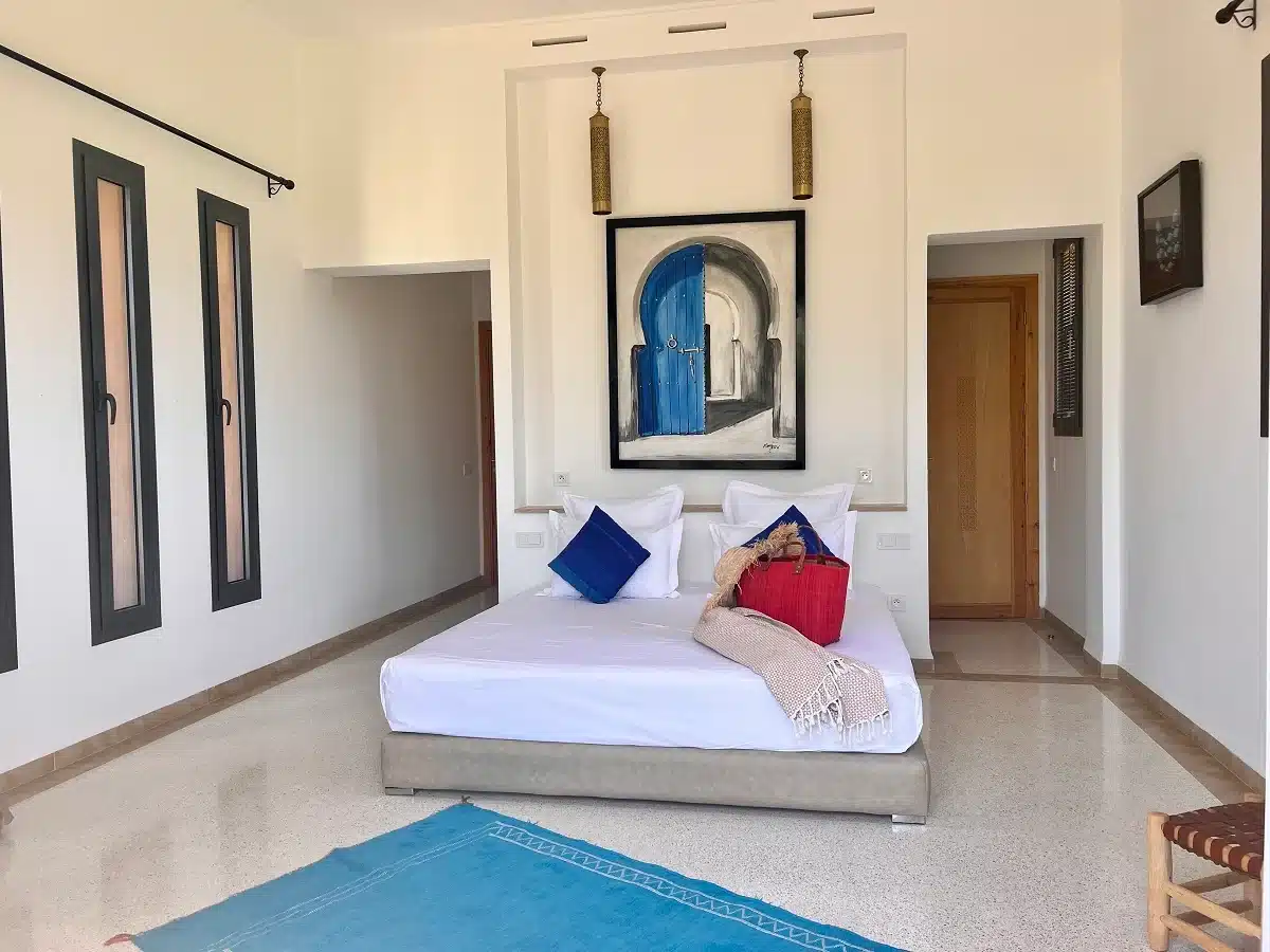 Le Jasmin de Marrakech image-une-belle-chambre-essaouira Le Jasmin de Marrakech : Maison d’hôte à Marrakech image-une-belle-chambre-essaouira Le Jasmin de Marrakech : Maison d’hôte à Marrakech