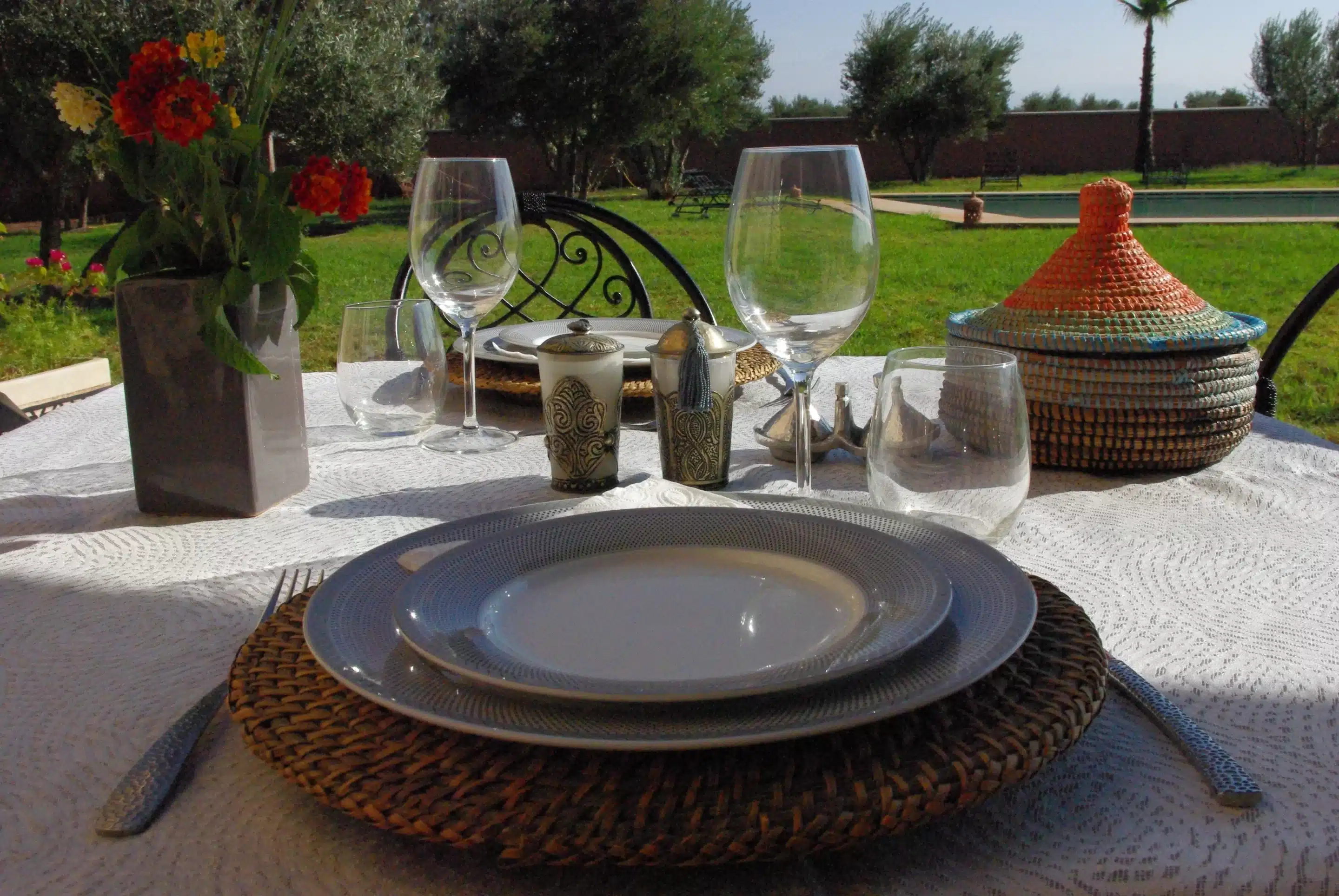 photo-couverts-de-table-scaled Notre table  